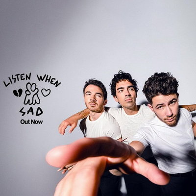 Jonas Brothers представили новую песню во время тура