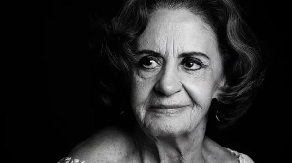 Умерла звезда сериала «Секрет Тропиканки» Лаура Кардозу