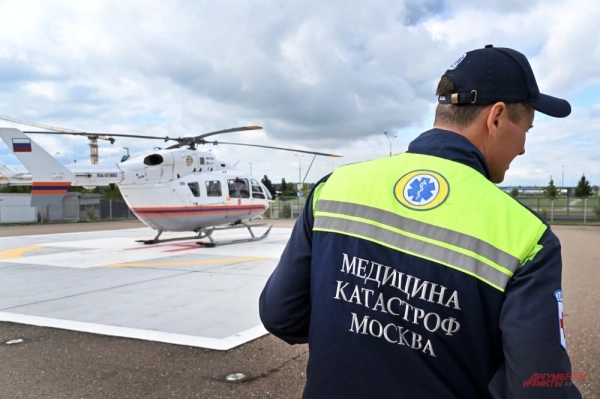 Сверху видно все! За что пилоты и врачи санавиации Москвы любят свою работу