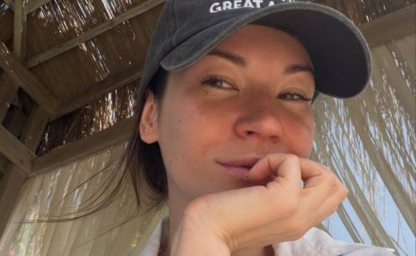 «Сколько слез пролила»: Ида Галич вспомнила свой переезд в Москву и показала архивное фото с родителями