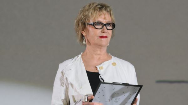 Ирина Розанова о дебюте сына Анны Михалковой: «Нам нужны молодые мозги!»