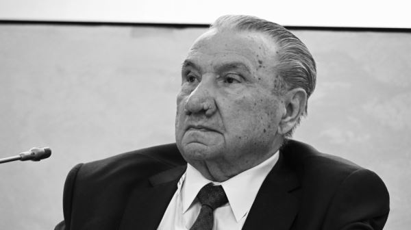 Писатель Исхак Машбаш умер на 97-м году жизни