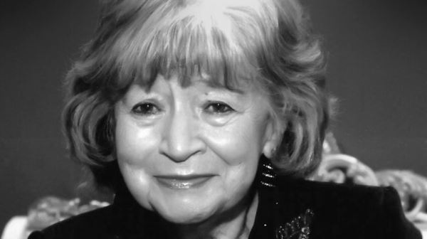 Умерла вдова автора музыки к фильму «Берегись автомобиля» Наталия Петрова