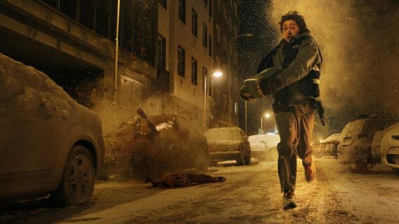 Все экранизации «Обители зла» проваливались ниже 40% — но перезапуск Зака Креггера ворвался с невероятными 98%